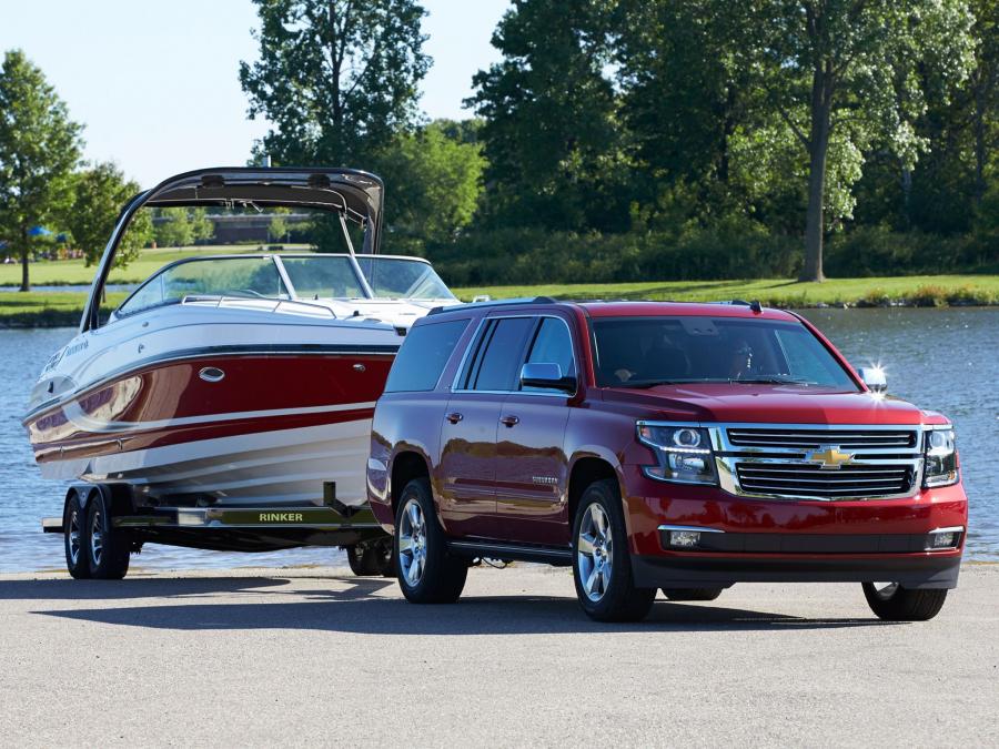  Chevrolet Suburban LTZ 2015 года  (фото 18 из 27)